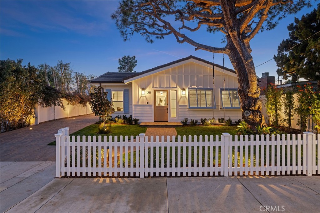 211 Monte Vista Avenue