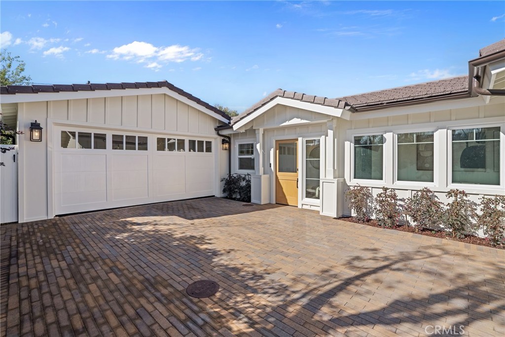 211 Monte Vista Avenue