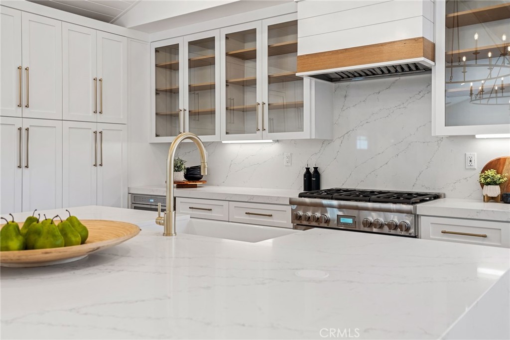 211 Monte Vista Avenue