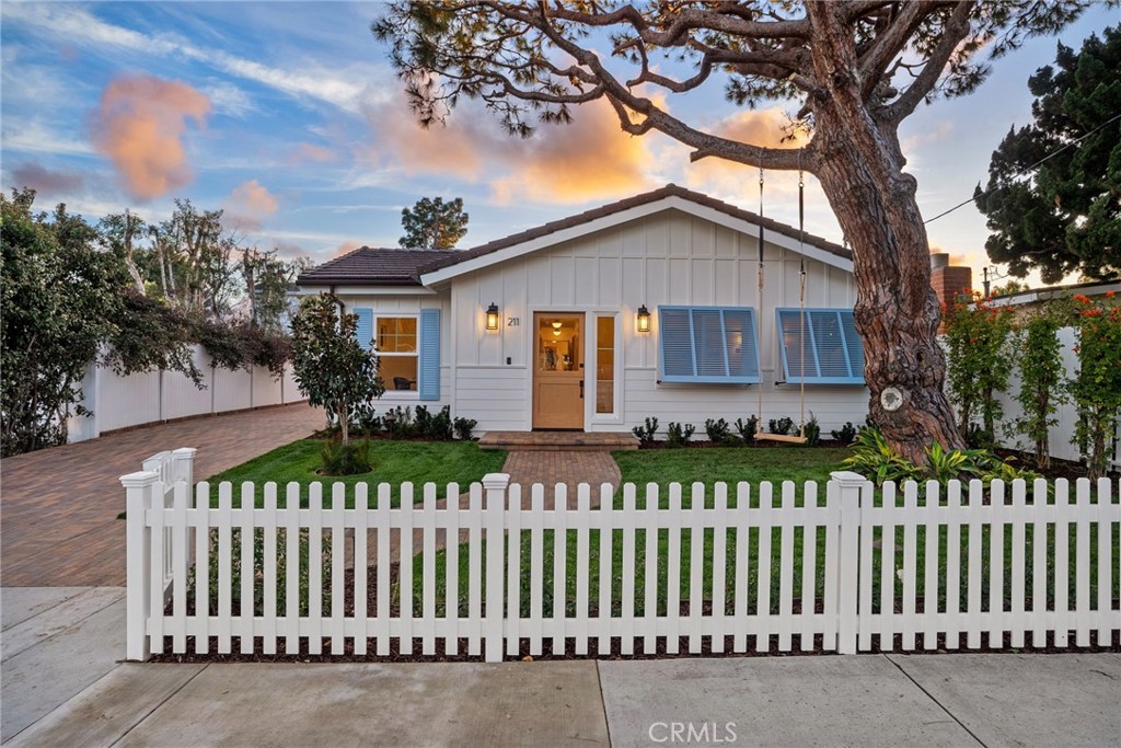 211 Monte Vista Avenue