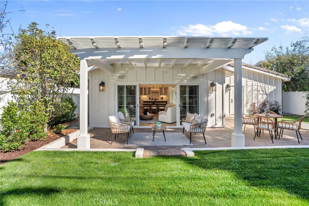 211 Monte Vista Avenue