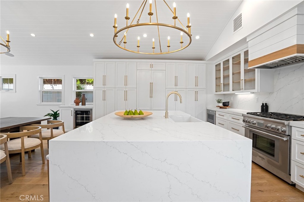 211 Monte Vista Avenue