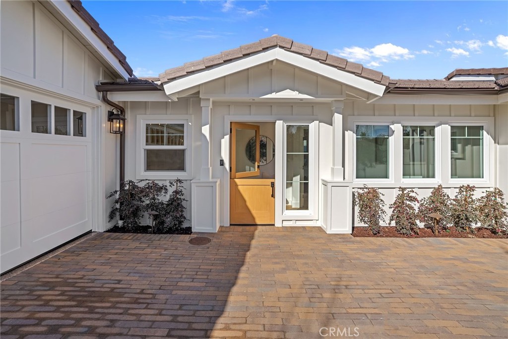 211 Monte Vista Avenue