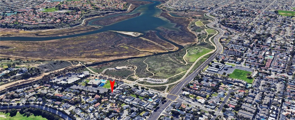 2516 University Drive