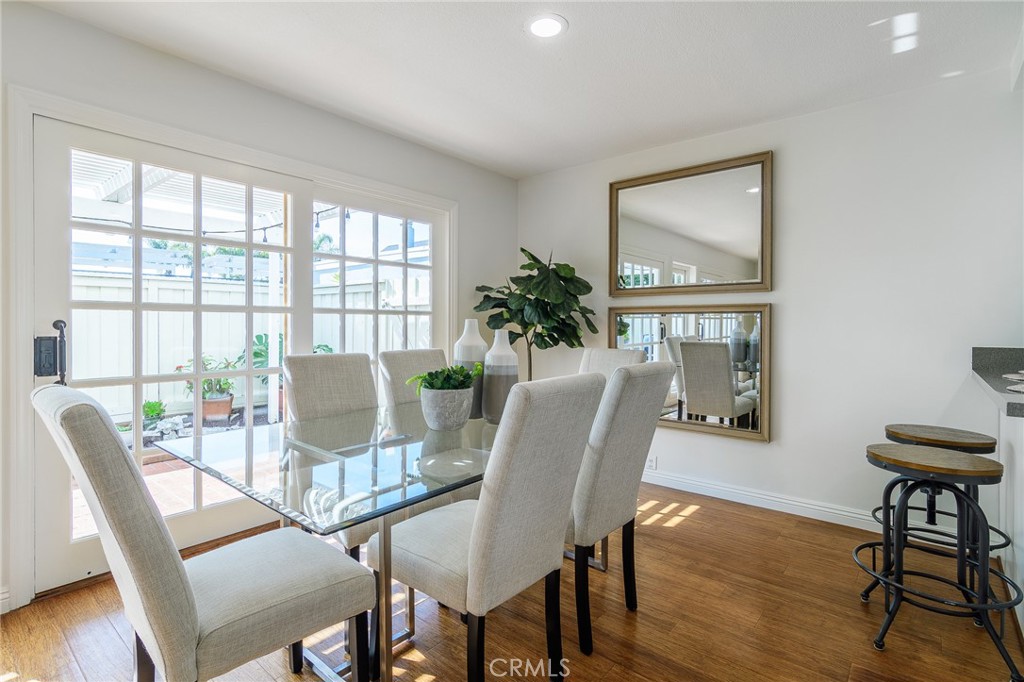 2516 University Drive