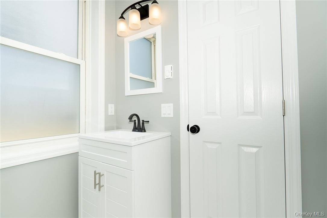 220 Walsh Avenue Unit: 3