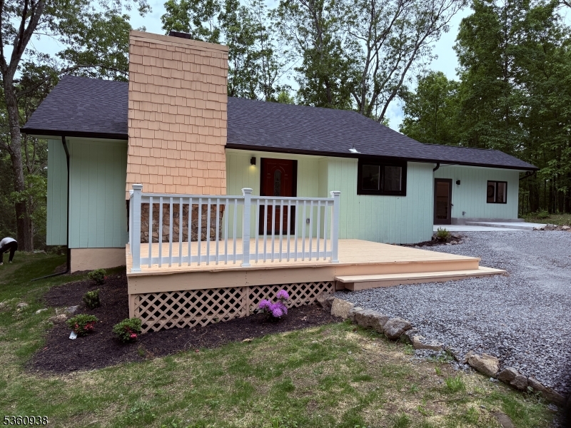 6 Briar Patch Rd