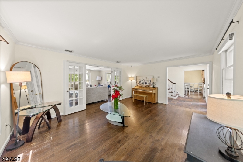 17 Grandview Ter