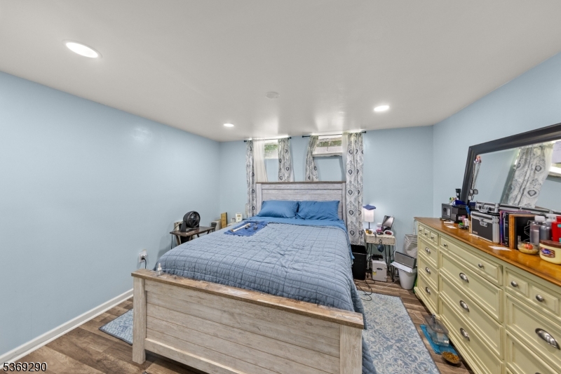 17 Grandview Ter