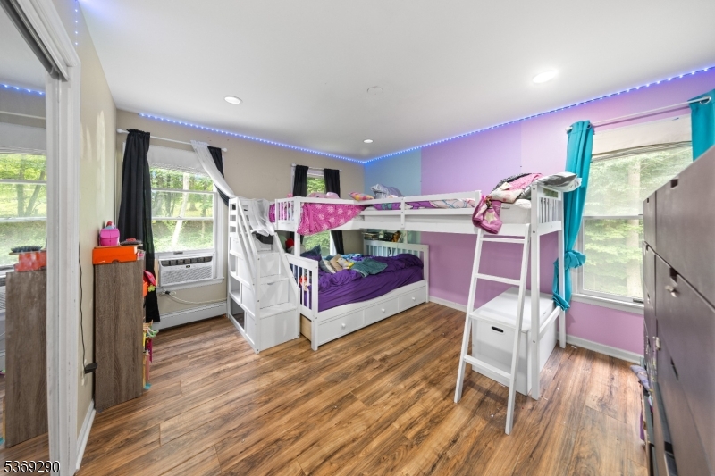 17 Grandview Ter