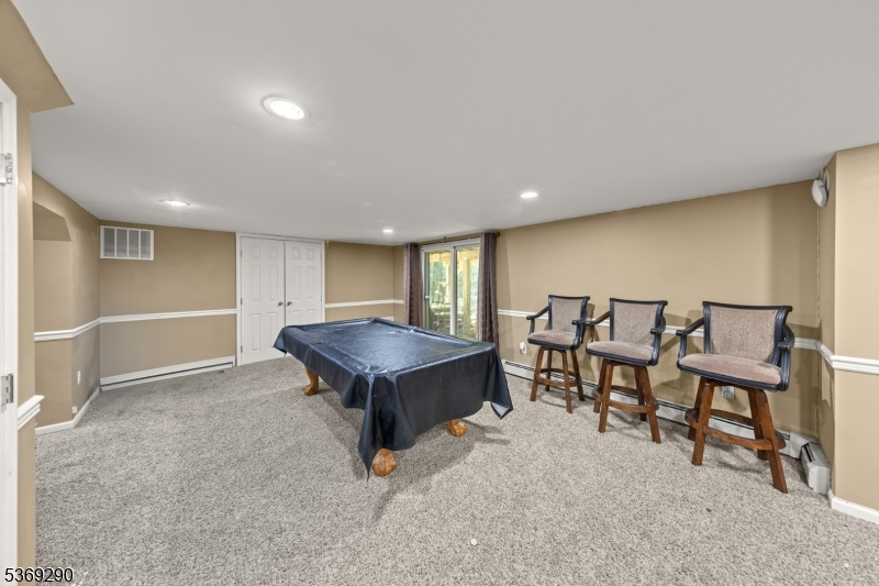 17 Grandview Ter