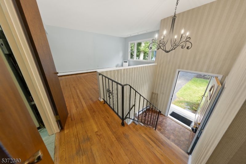 3 Sandy Hill Rd