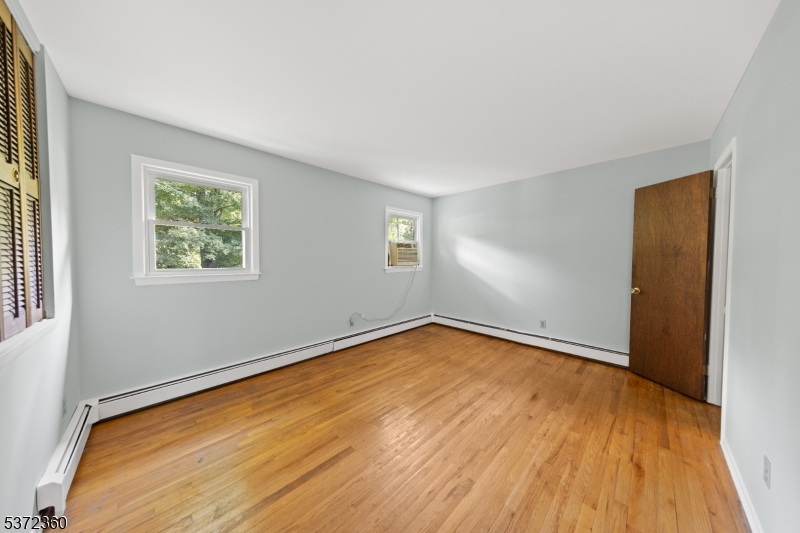 3 Sandy Hill Rd