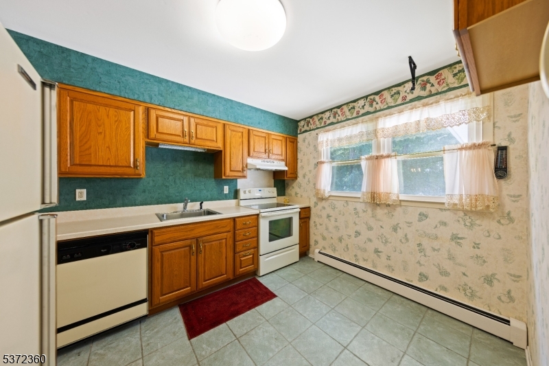 3 Sandy Hill Rd
