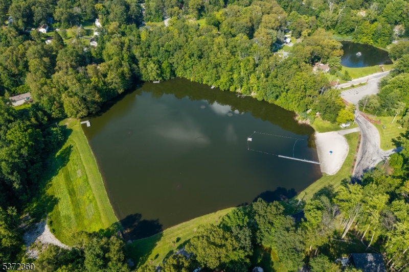 3 Sandy Hill Rd