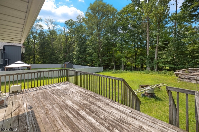 5 Brookwood Rd