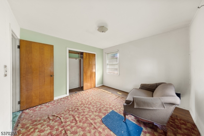 5 Brookwood Rd