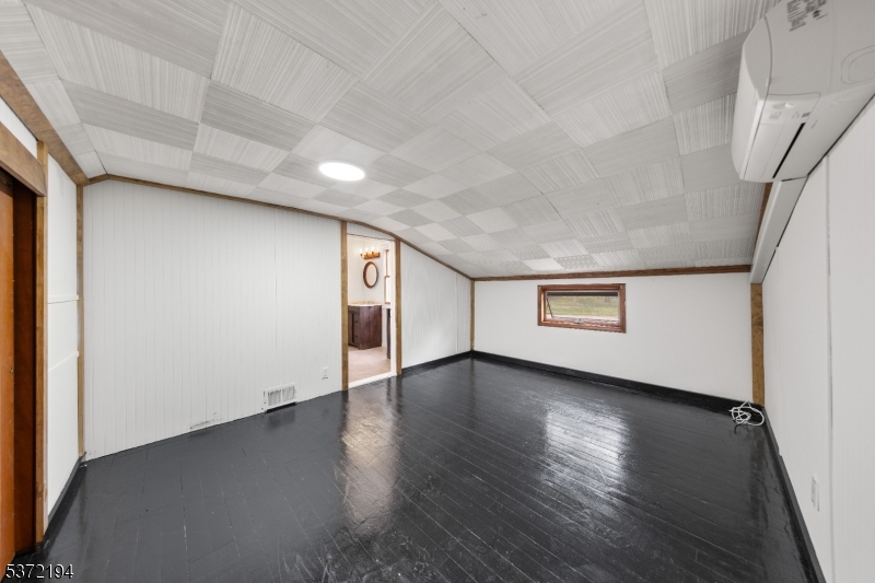 127 Schofield Rd