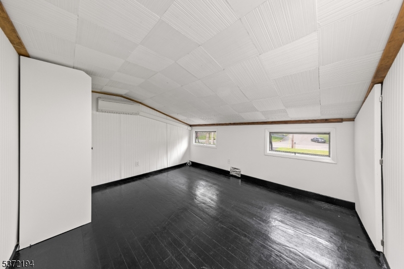 127 Schofield Rd