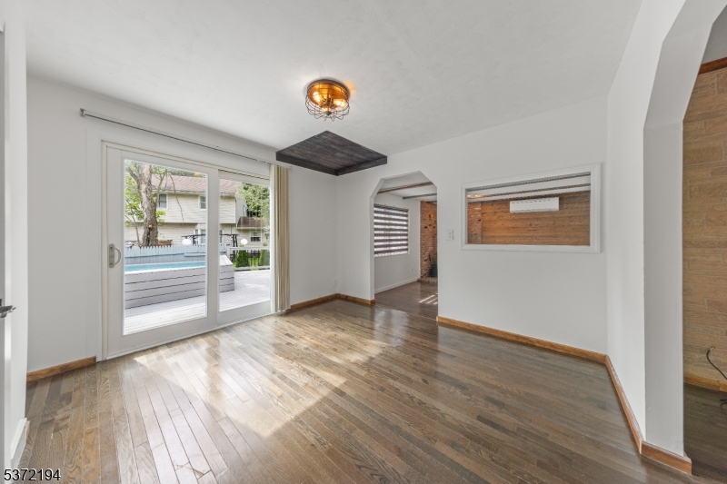 127 Schofield Rd