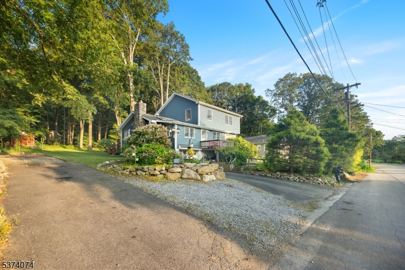 61 Tamarack Trl