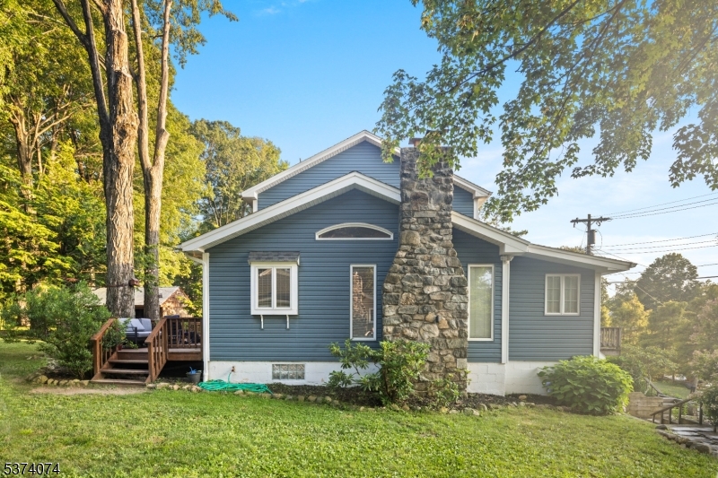 61 Tamarack Trl