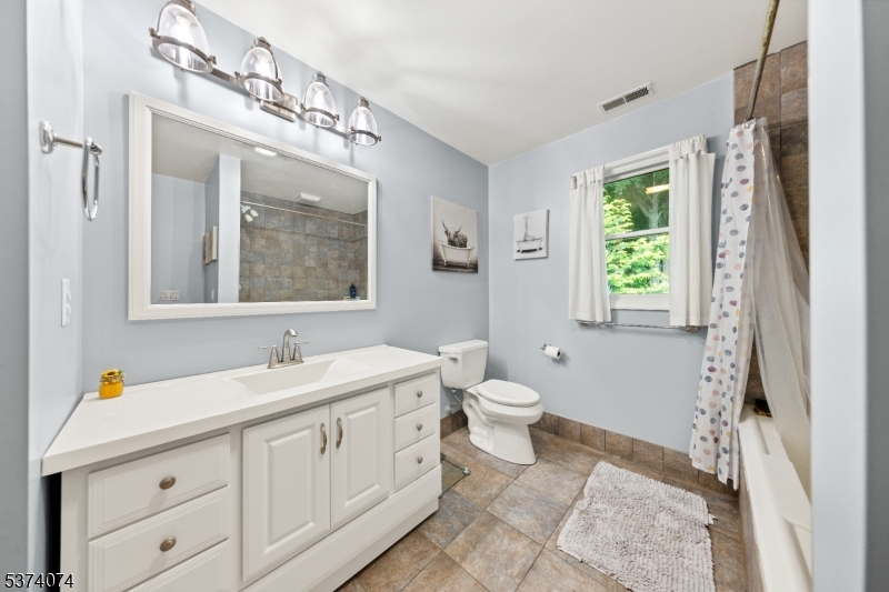 61 Tamarack Trl