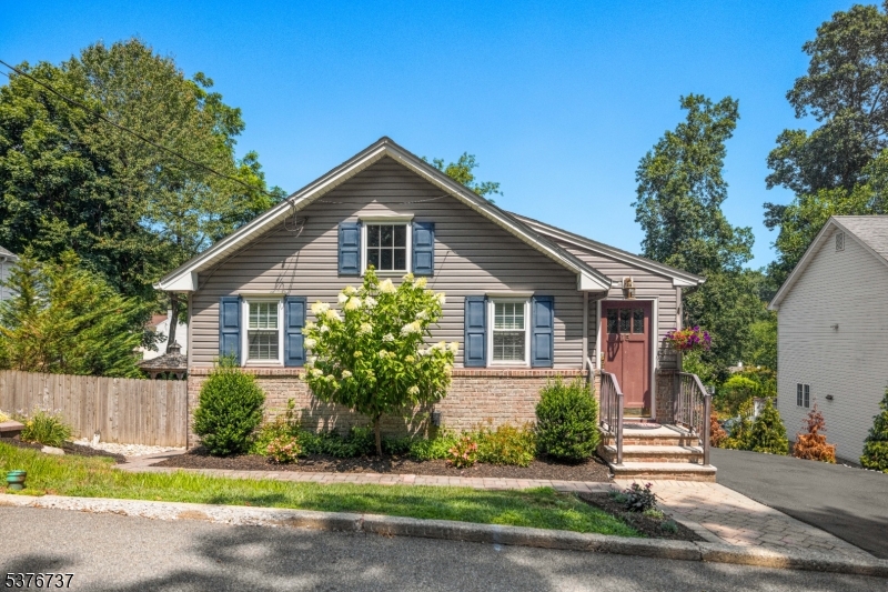 15 Hill Rd