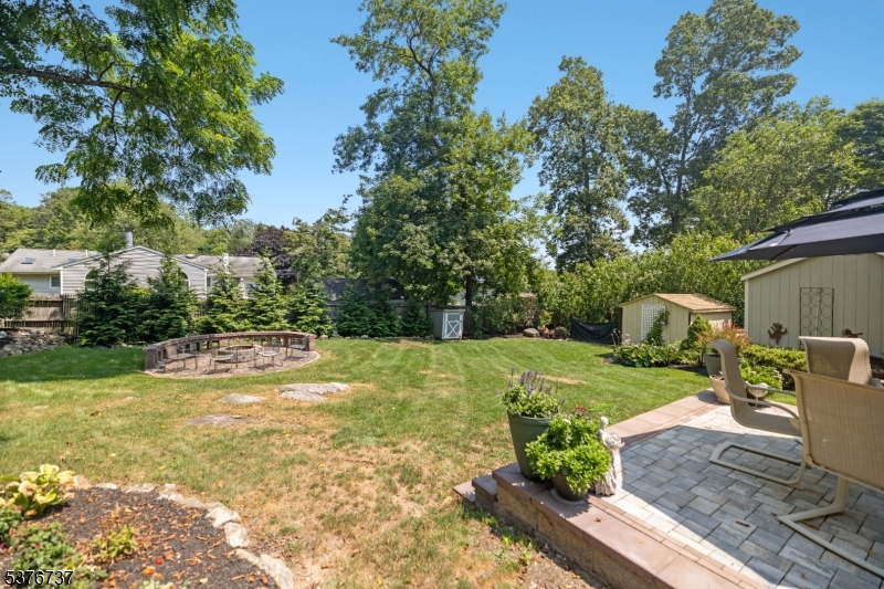 15 Hill Rd