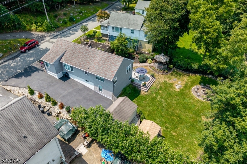 15 Hill Rd