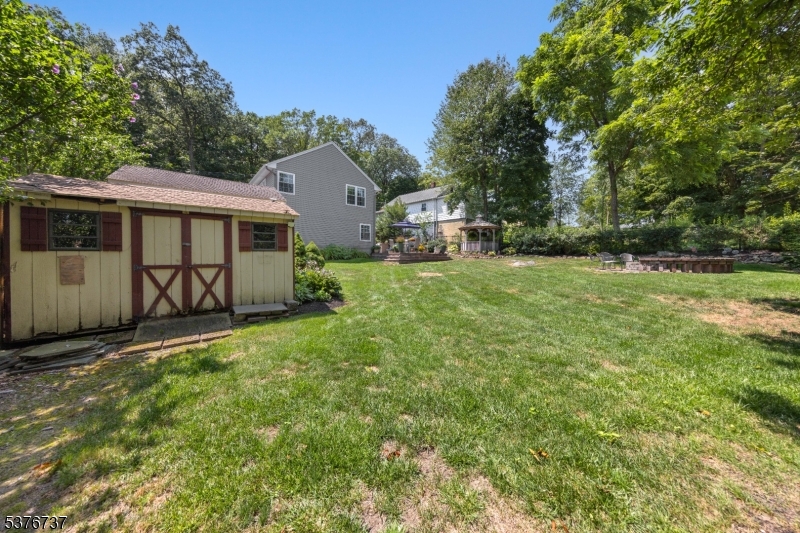 15 Hill Rd