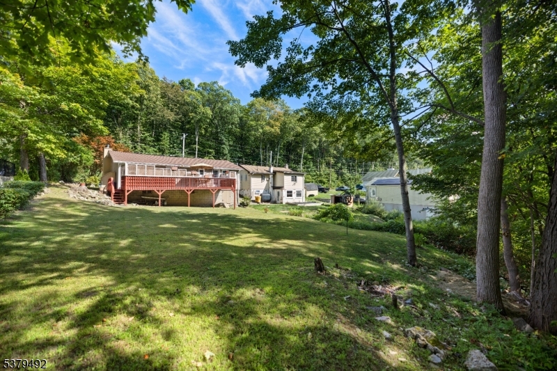 4 Hillside Ave