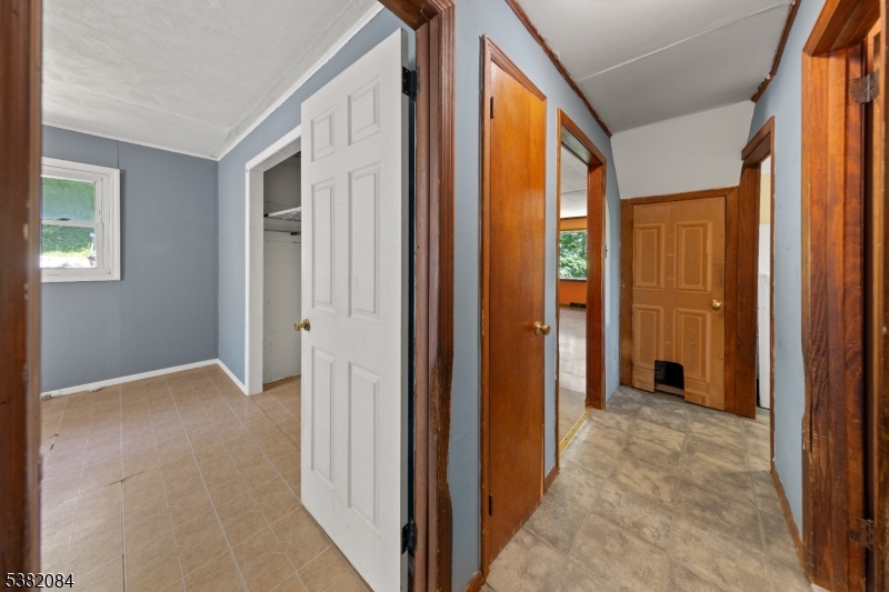 59 Lakeview Dr