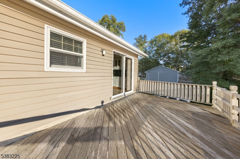 71 Panorama Dr