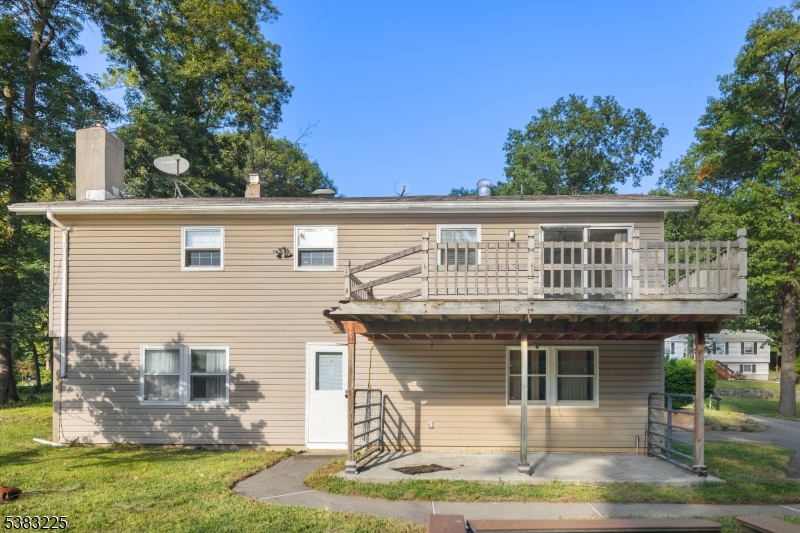 71 Panorama Dr