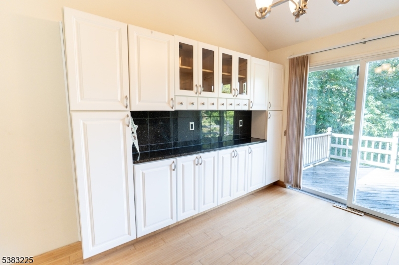 71 Panorama Dr