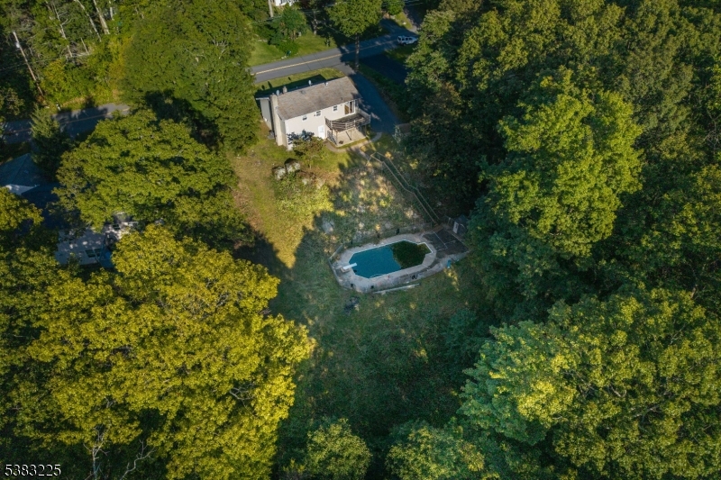 71 Panorama Dr