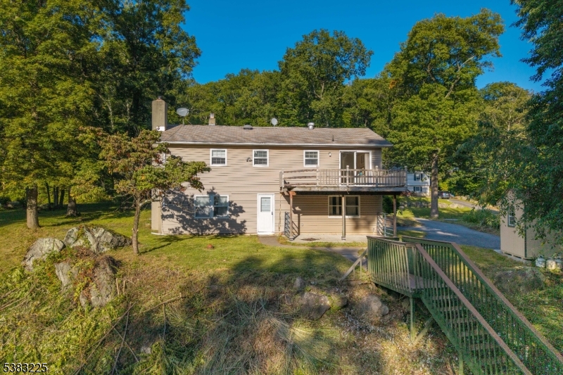 71 Panorama Dr