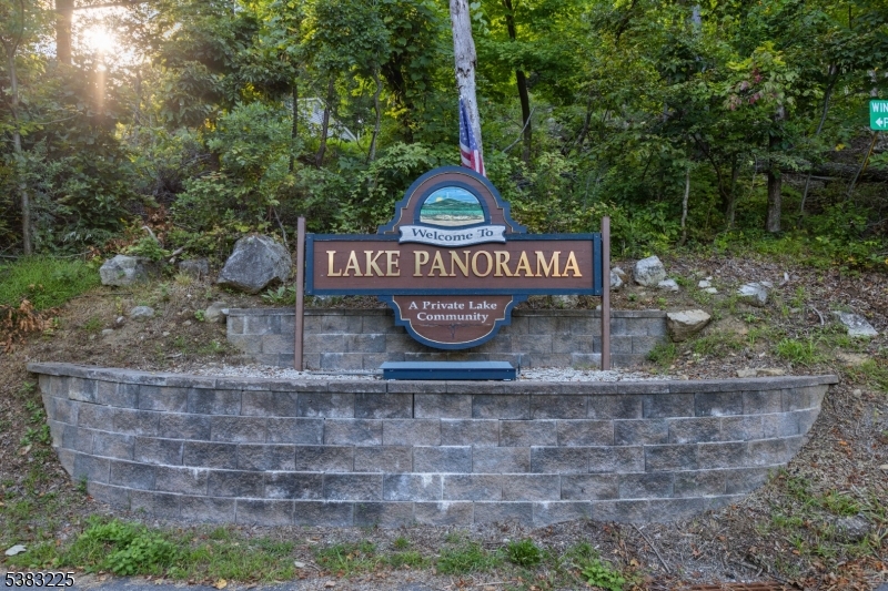 71 Panorama Dr