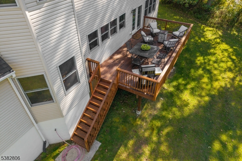33 Perona Rd
