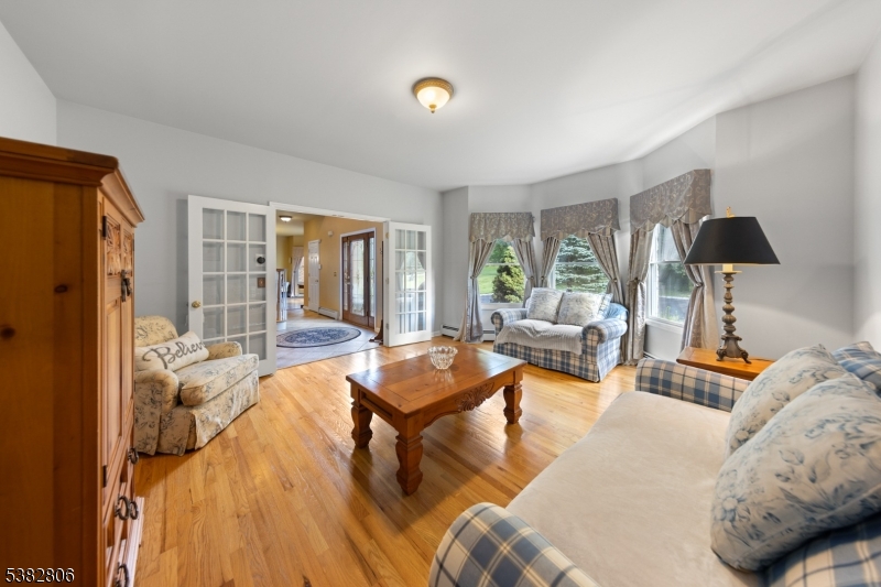 33 Perona Rd