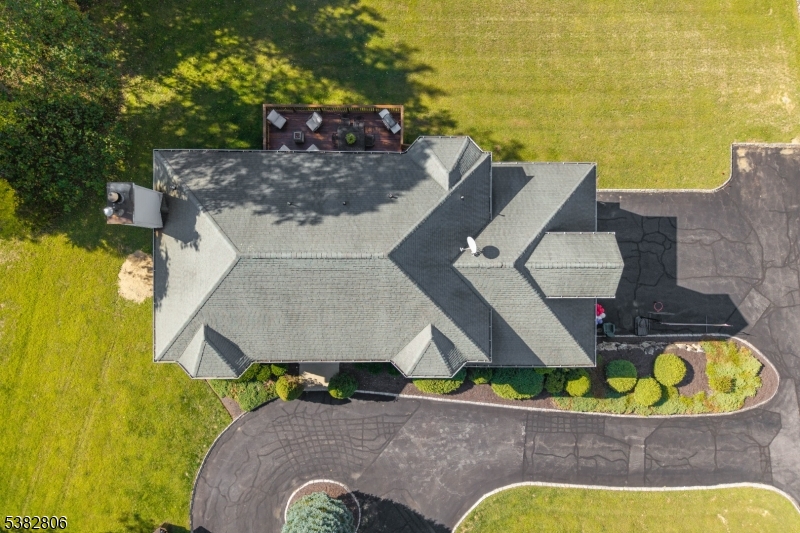 33 Perona Rd