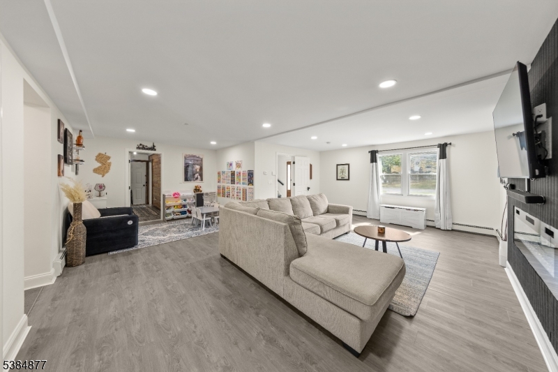 35 Richardsville Rd