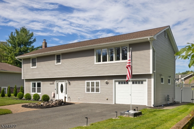 35 Richardsville Rd