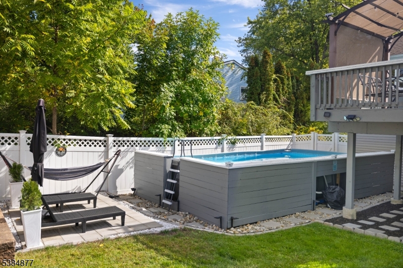 35 Richardsville Rd