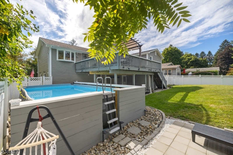 35 Richardsville Rd