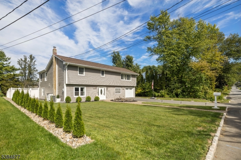 35 Richardsville Rd