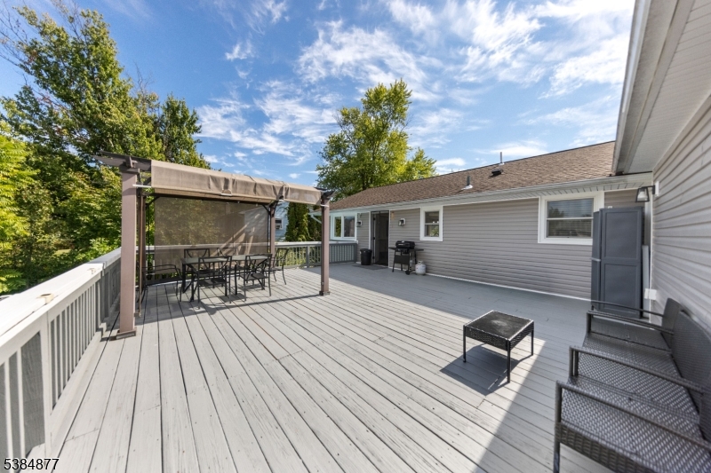 35 Richardsville Rd