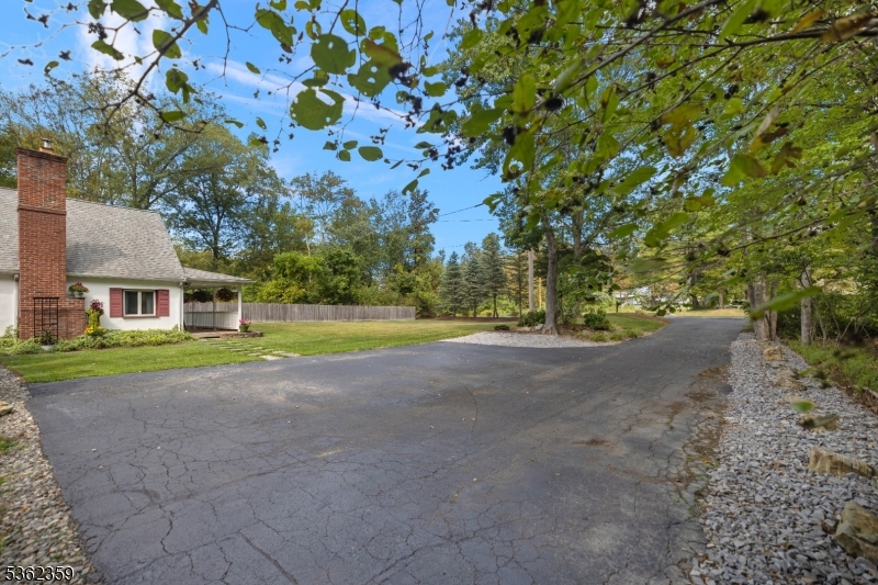 365 Newton Swartswood Rd