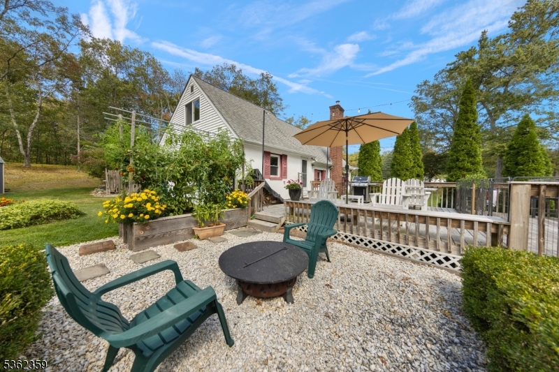 365 Newton Swartswood Rd